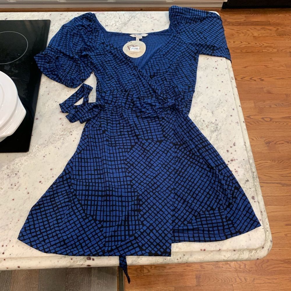 BCBGeneration Blue Windowpane Wrap Dress M NWT